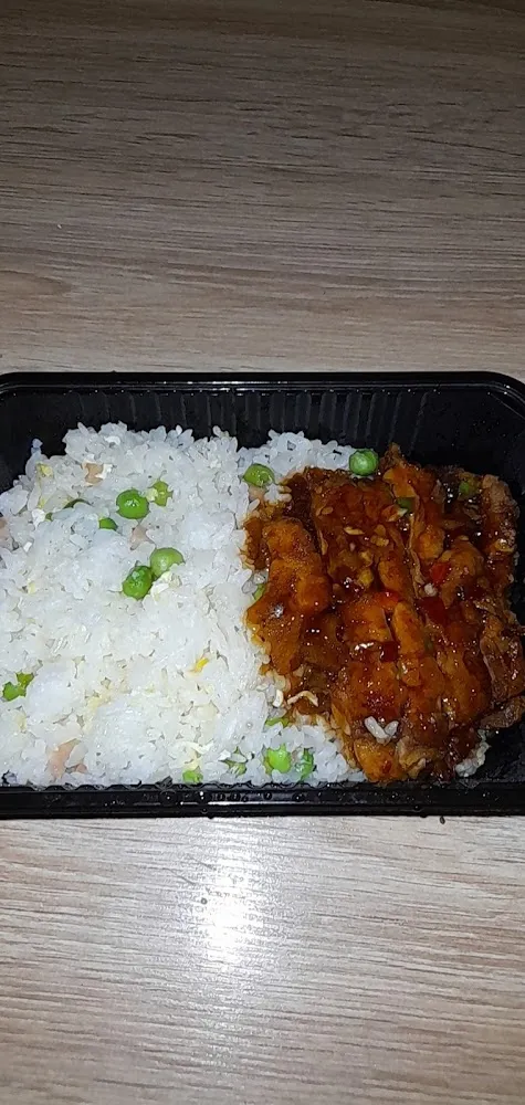 Poulet Croustillant Riz Cantonnais